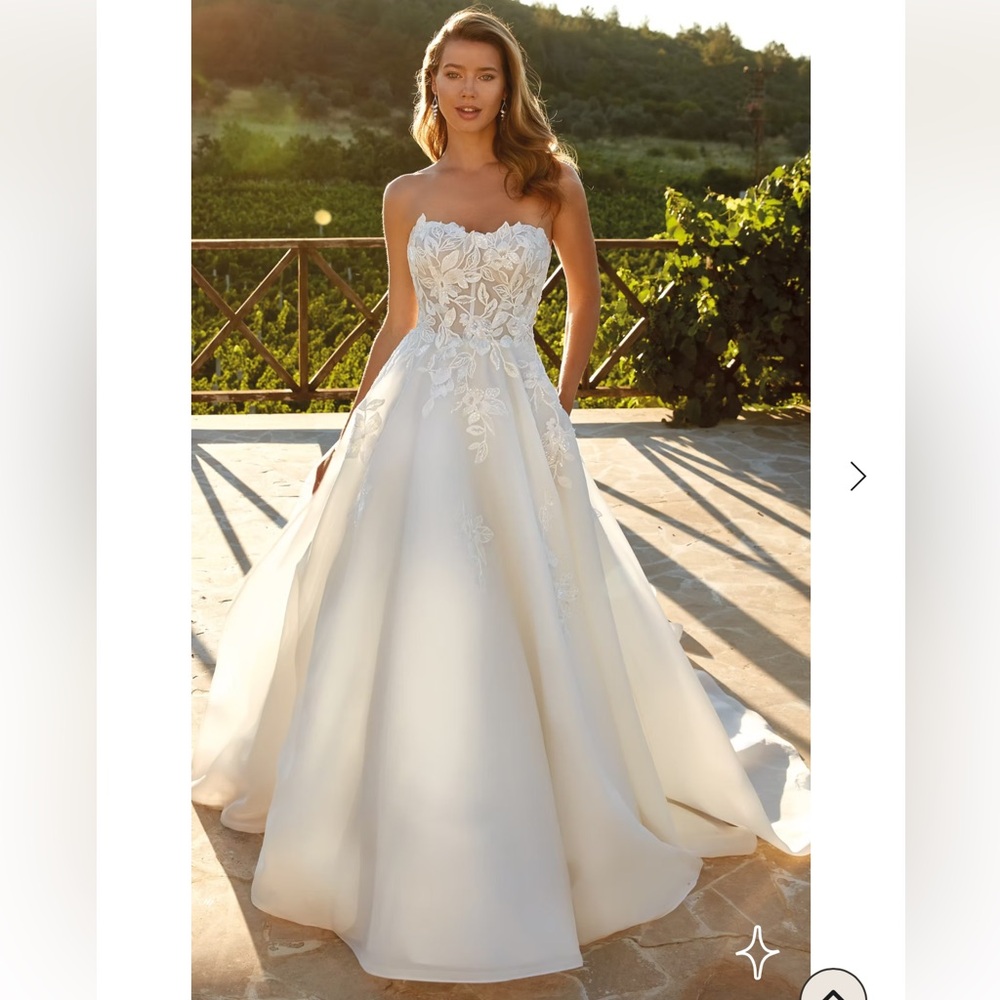 Eddy K (EK1542) wedding dress